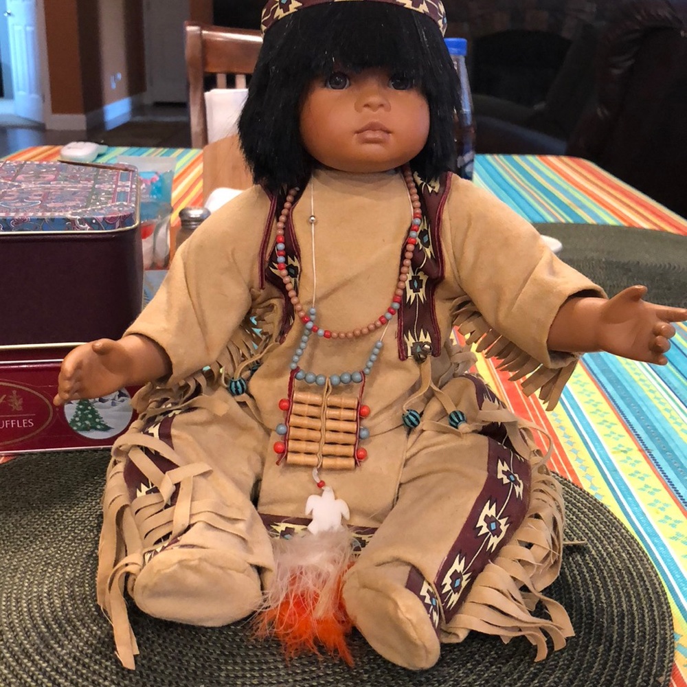 MARIE OSMOND 2000 -16"  "MATO"  INDIAN DOLL-